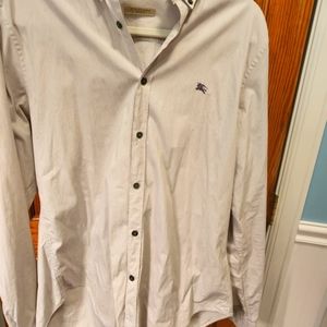 Burberry Men's dress shirt in great condition, Size Large